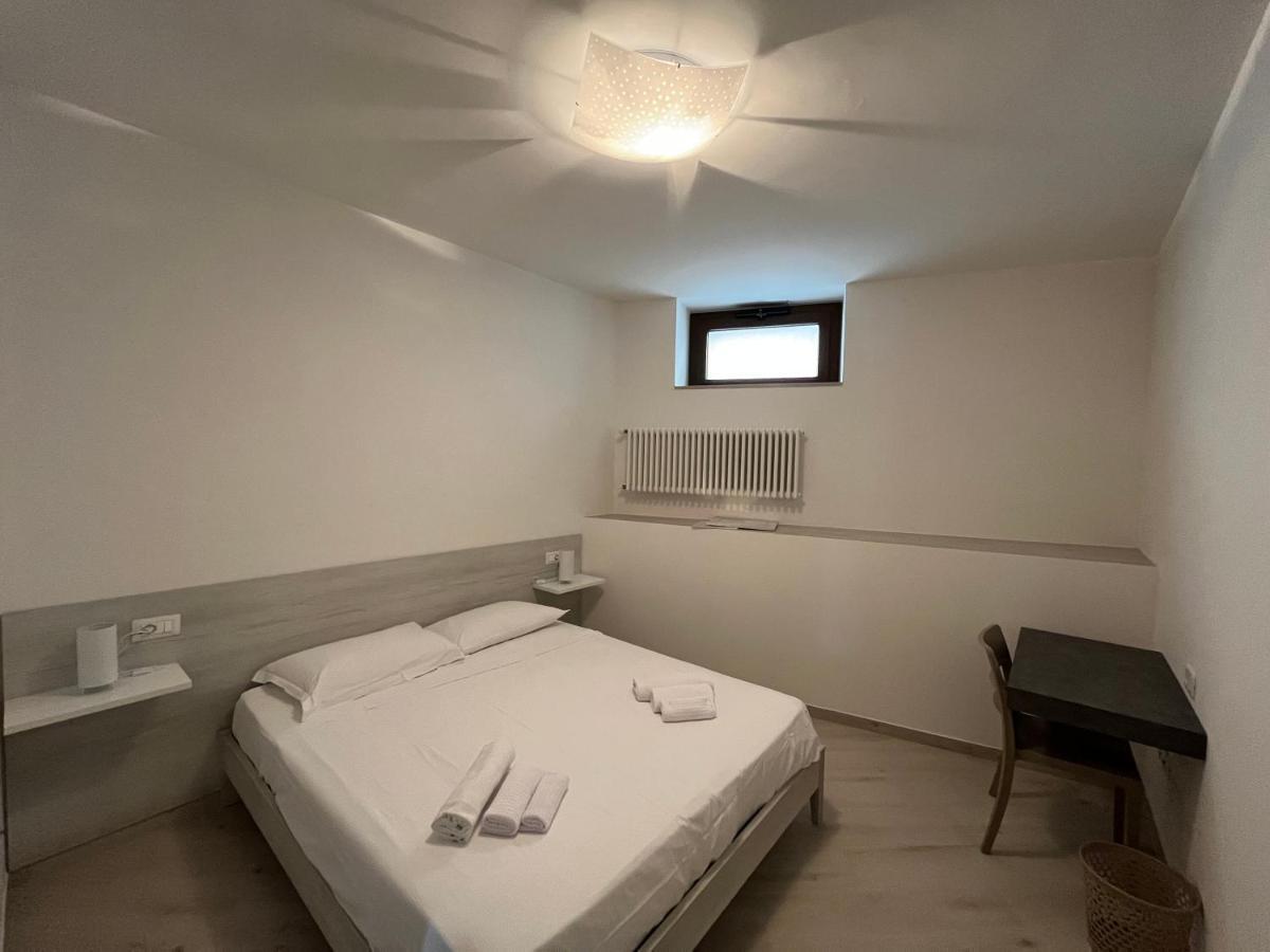 Residenza Sant'Angelo - Bike&Trekking House Apartment Пиетрапертоза Екстериор снимка
